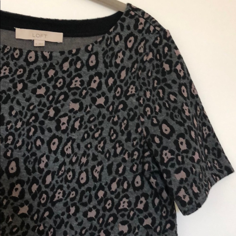 Loft Leopard Print Top - Picture 3 of 4